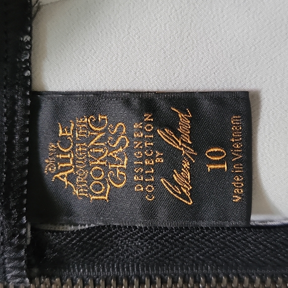 Alice Through the Looking Glass designer black Cheshire Cat skirt - Picture 7 of 7